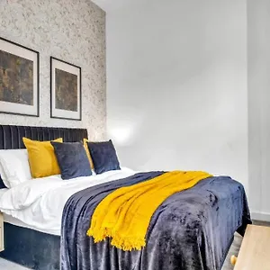 Apartment Oasis Haven Birmingham