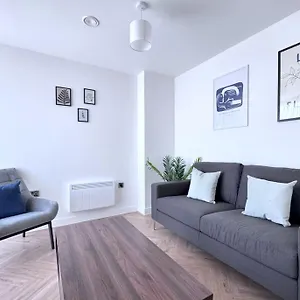 Skyline View In Centre - South Apt126 * Birmingham