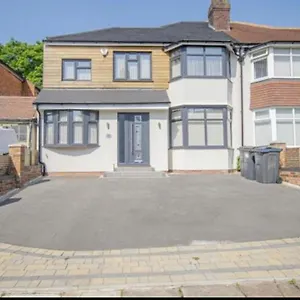Painswick Road House *