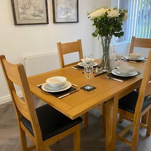 Holiday home Battenhall House - 4 Bed Luxury Corporate Birmingham