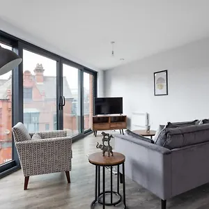 Modern & Spacious In