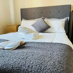 8 Apartment Birmingham