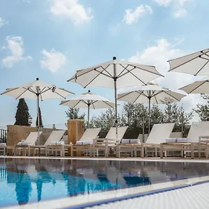 Hotel Edmond Luxury & *
