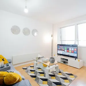 Brand New - Broad Street & Brindley Place - Nearby Bullring, O2 Arena, New Street Station & Grand Central Apartment *