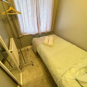 Single Bed Only, Nearby Heartlands Hospital And Bhx Airport Birmingham