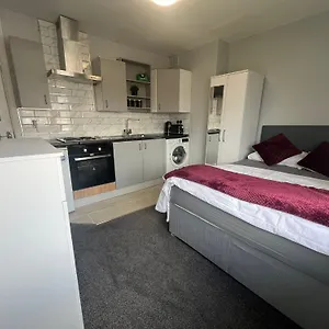 Premium Studio In * Birmingham