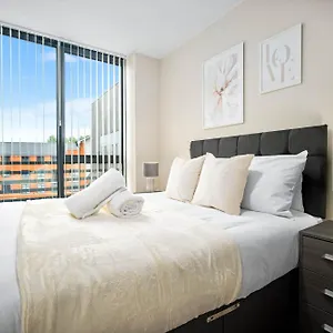New Luxury Two Bedroom - Centre - Netflix - Wifi - Rated - Jq 8ah Appartamento *