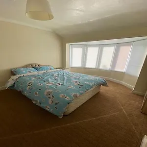 Bed & Breakfast Birchfield Place
