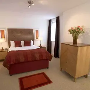Premier Hotell 4*